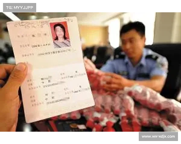 TA记者:梅努坚持要20万周薪?消息源告诉我是假的 TA记者:梅努坚持要20万周薪?消息源告诉我是假的